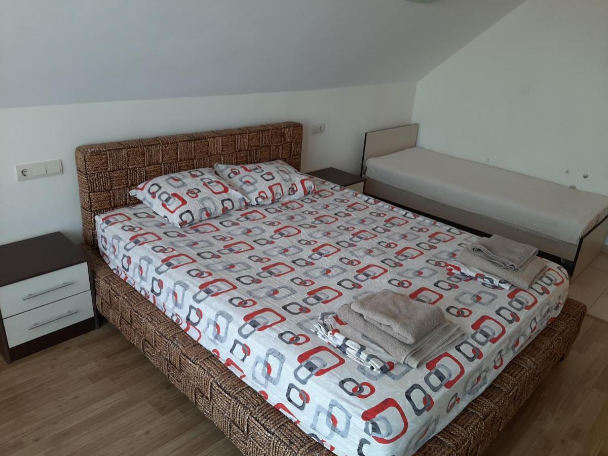 Alexander Lozenets Beach Complex Apartment Bagian luar foto