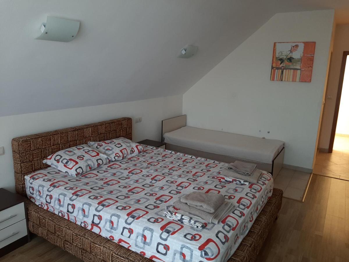 Alexander Lozenets Beach Complex Apartment Bagian luar foto